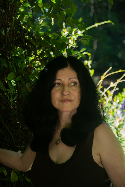 narrative by judith ortiz cofer The book silent dancingis a collection of poems and short stories that together constitute an autobiographical narrative based on the memories of cofer. narrative by judith ortiz cofer The book silent dancingis a collection of poems and short stories that together constitute an autobiographical narrative based on the memories of cofer.
