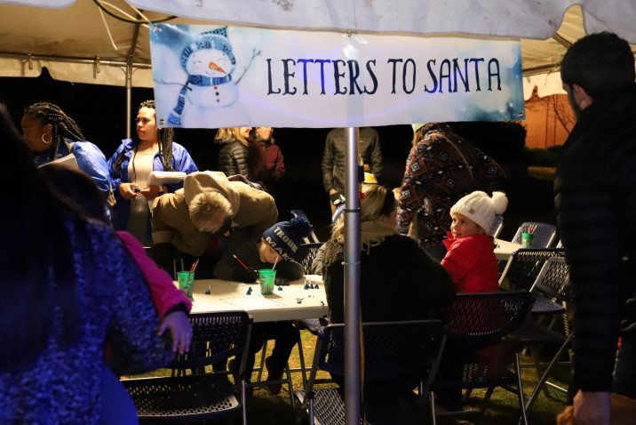 children writing letters to Santa