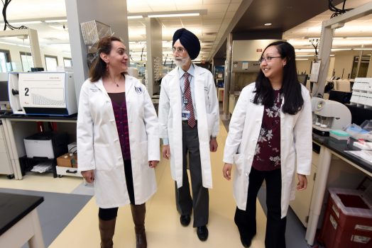 doctors walking together