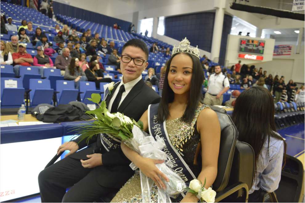 Homecoming Brings Out Jaguar Spirit - THE ROAR