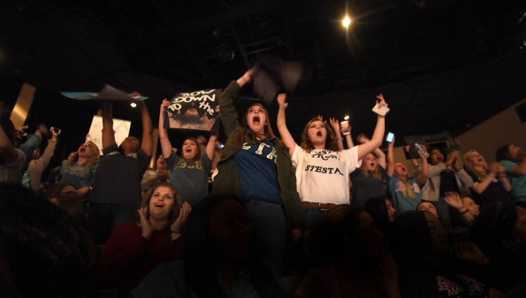 students cheering