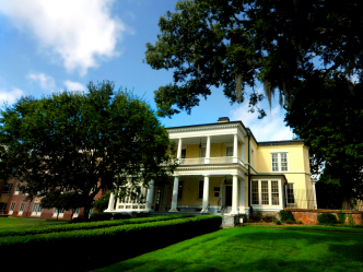image of Benet House on the Summerville Campus in the summer