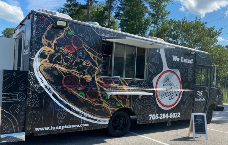 pizza vendor truck