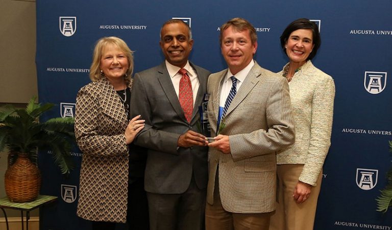 award presented to employee