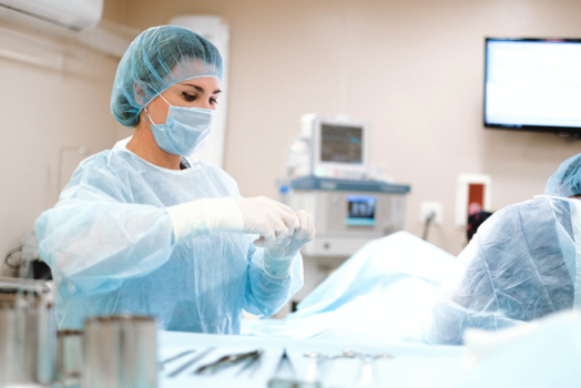 women in surgery