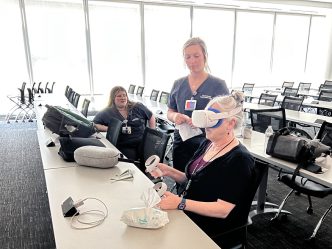 Nursing students use Oculus headset to train