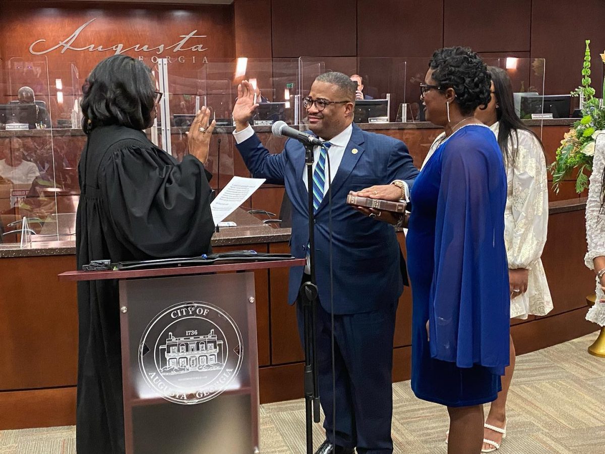 Mayor Johnson sworn in