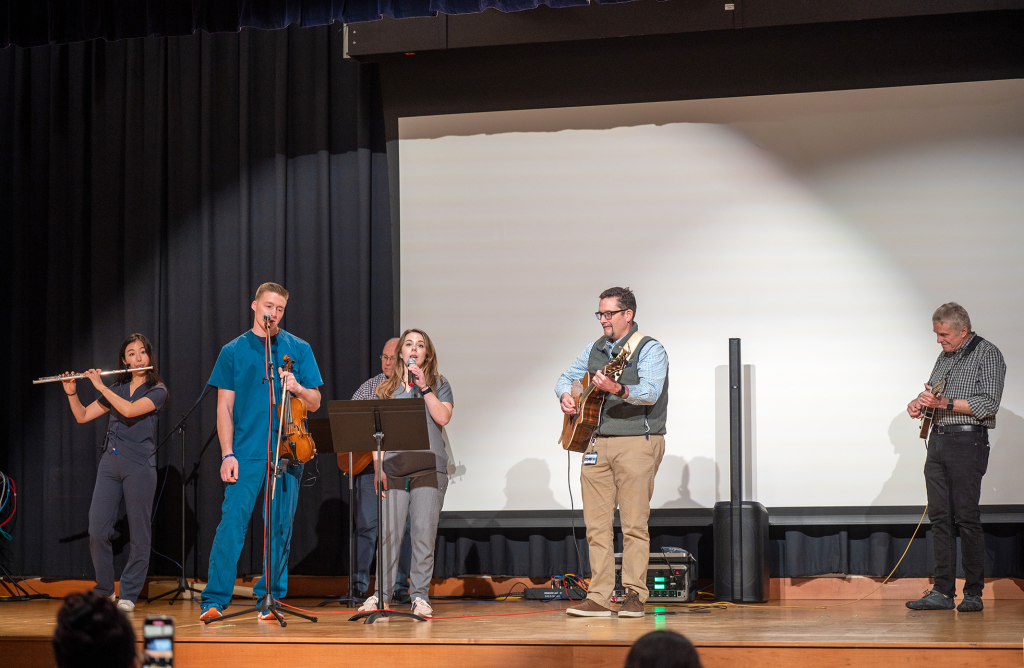 group of people playing instruments