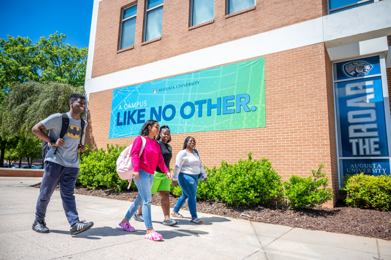 Students walking on a college campus