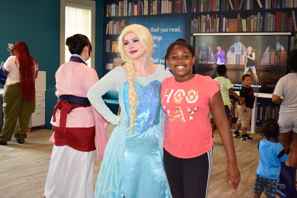 Disney princess with student.