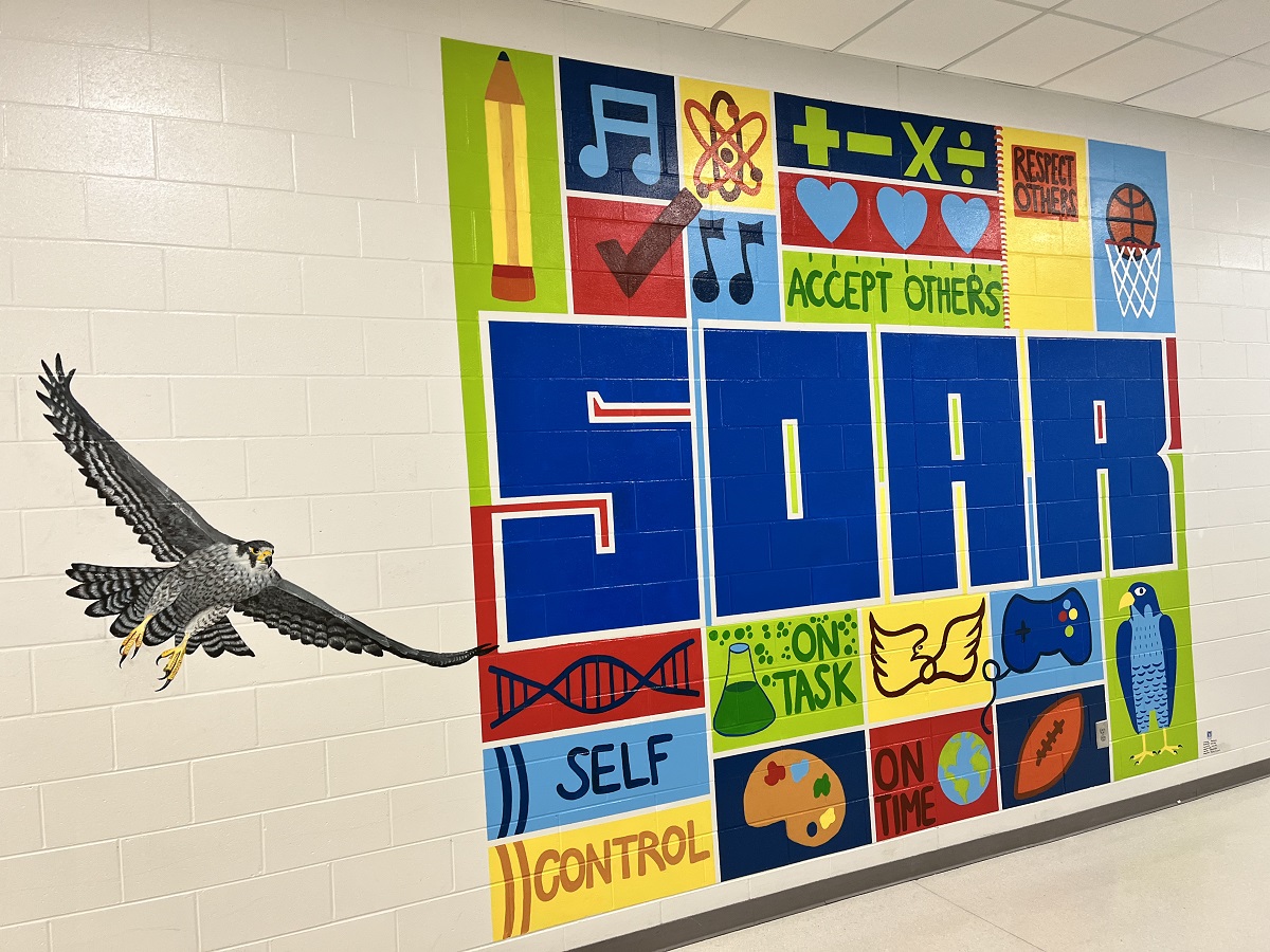 Augusta University art students use mural class to leave their marks in