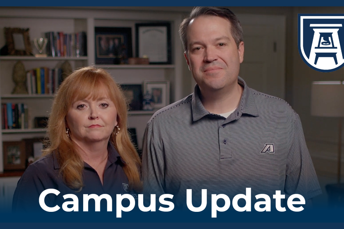 Photo of President Keen and First Lady Karen Keen with graphic "Campus Update"