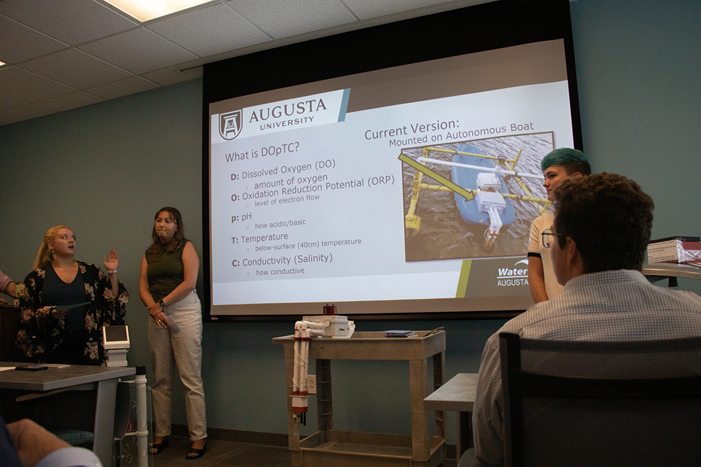 Women giving a presentation