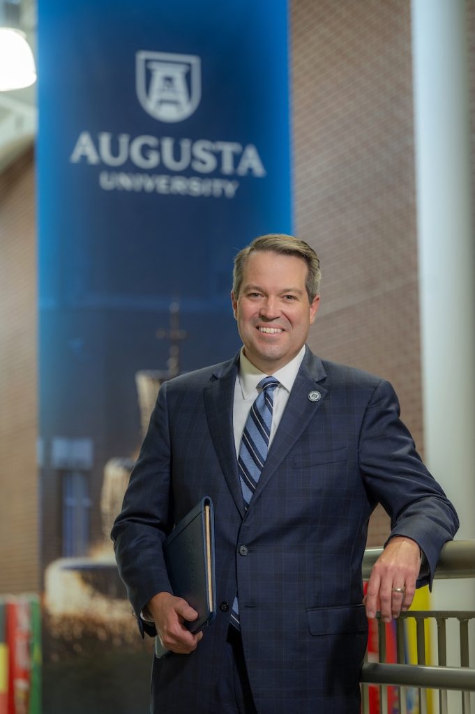 AU President standing