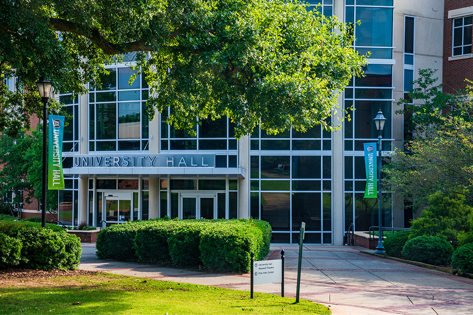Photo of University Hall on Augusta University's Summerville Campus.