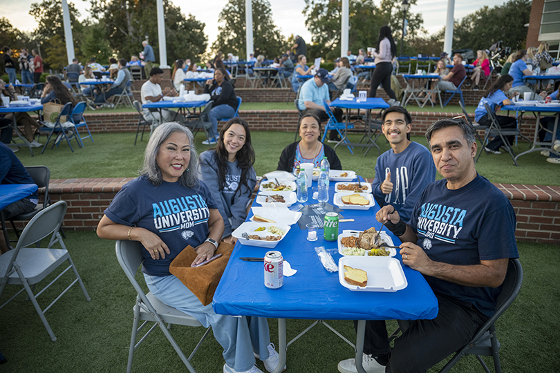 Family at Brew-N-Que 2025